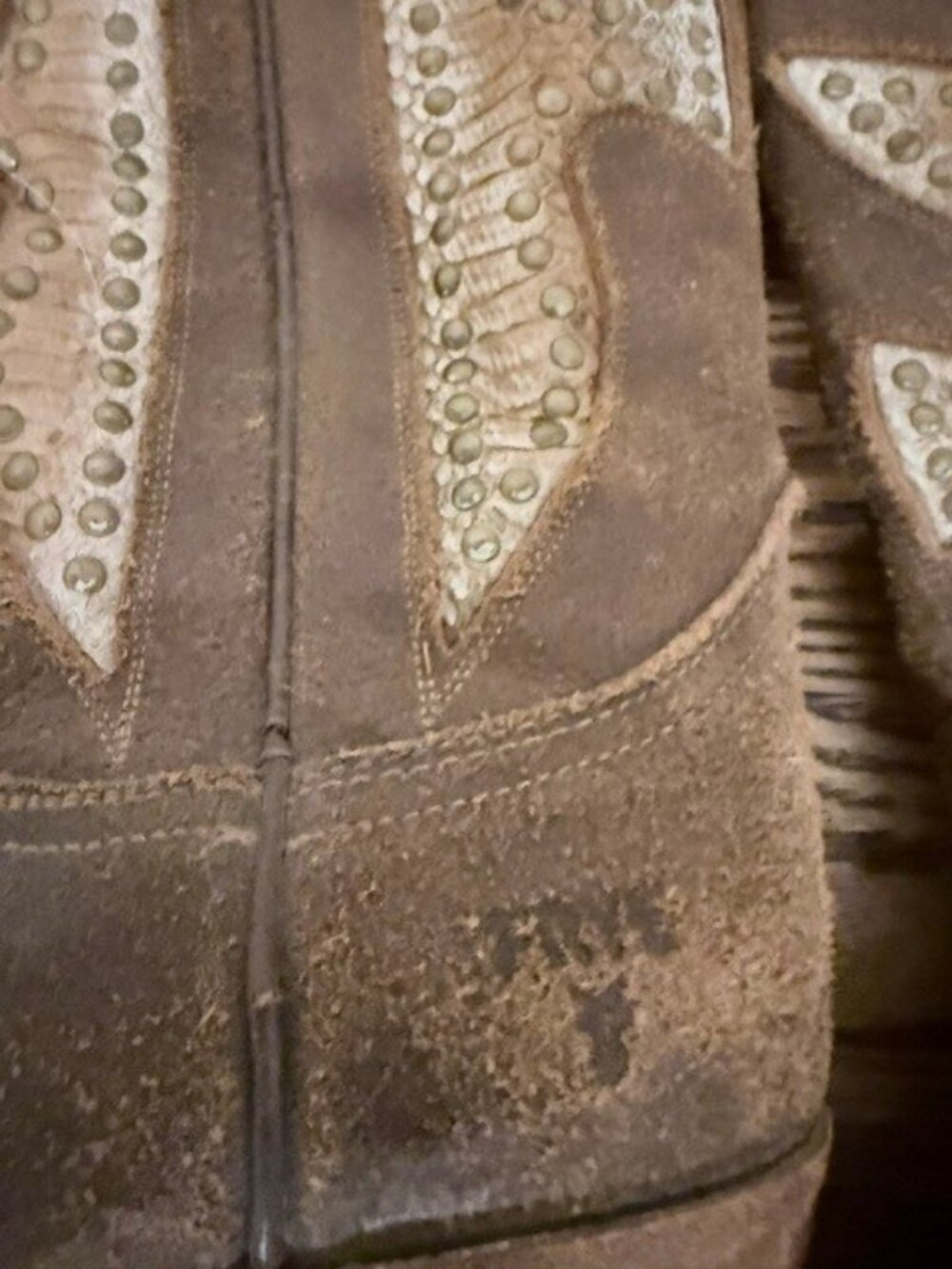 Frye Cowgirl Boots - Women's Size 8 - Picture 3 of 4